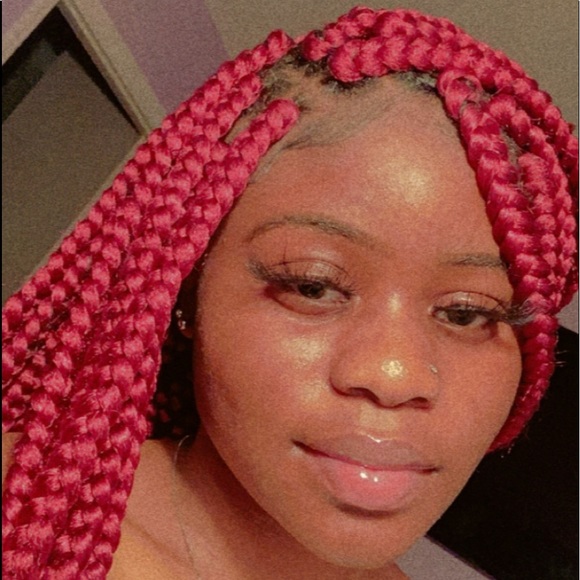 Meet your Posher, Destiny - Picture 1 of 1